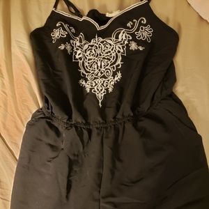 BNWOT black & white romper size M